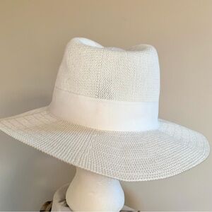 ANTHROPOLOGIE Off White Hat One Size NWT